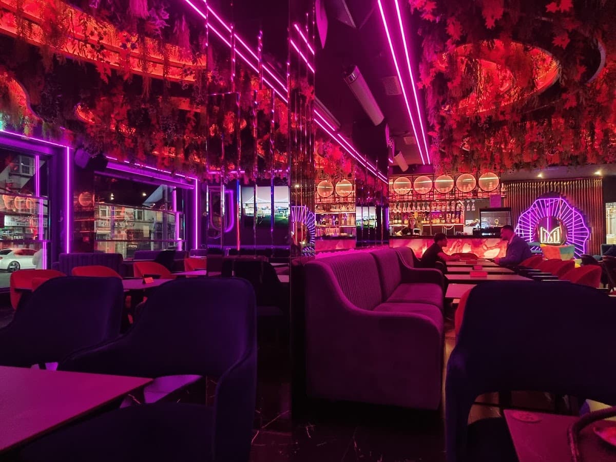 Mabel Lounge