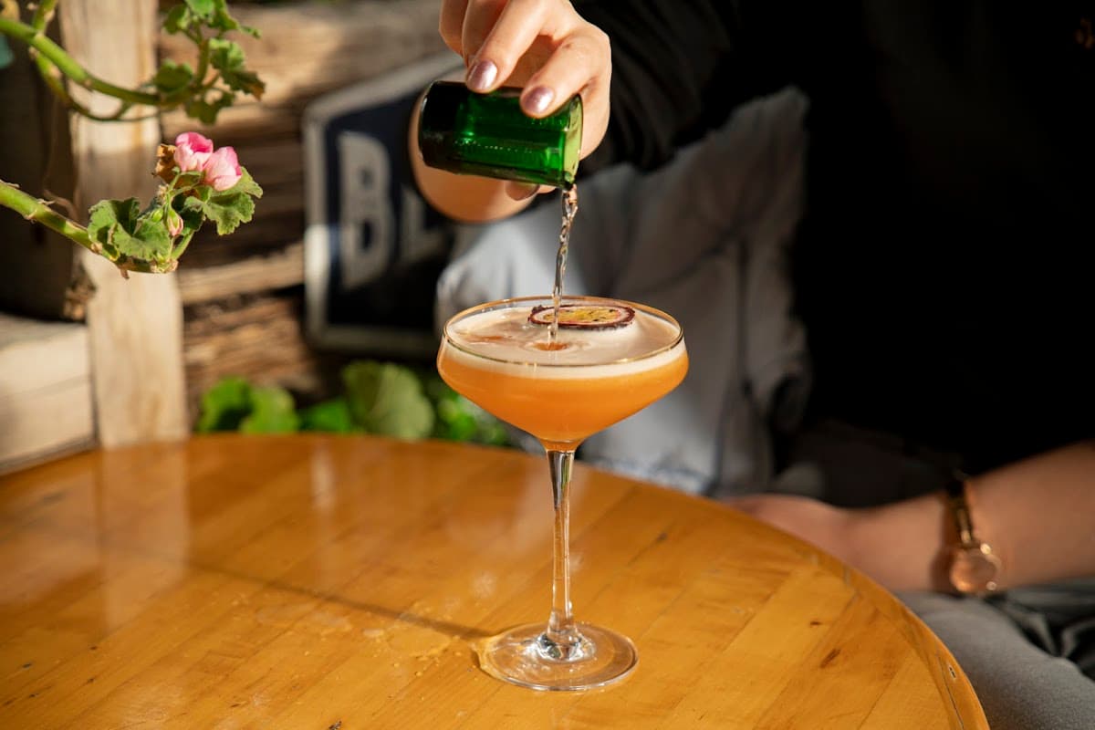 Ev Bar