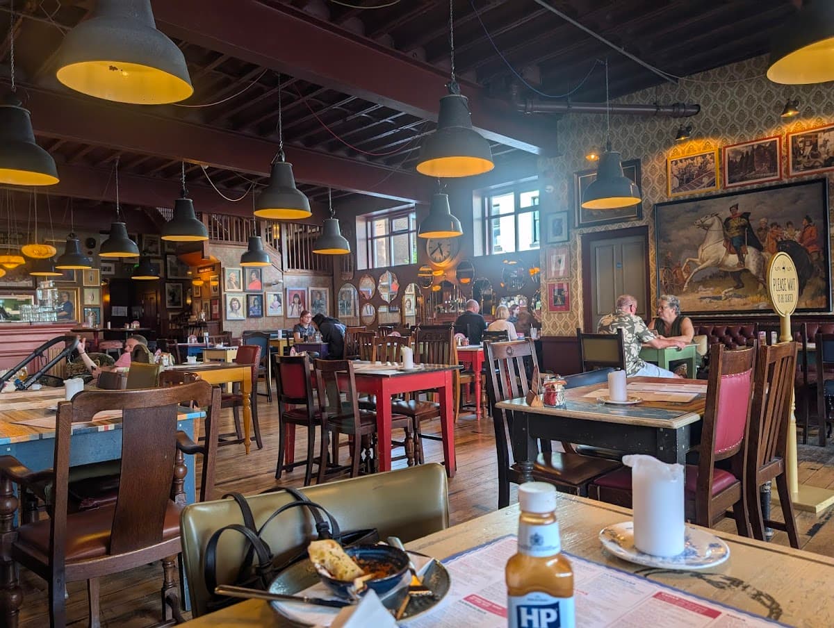 Brezo Lounge