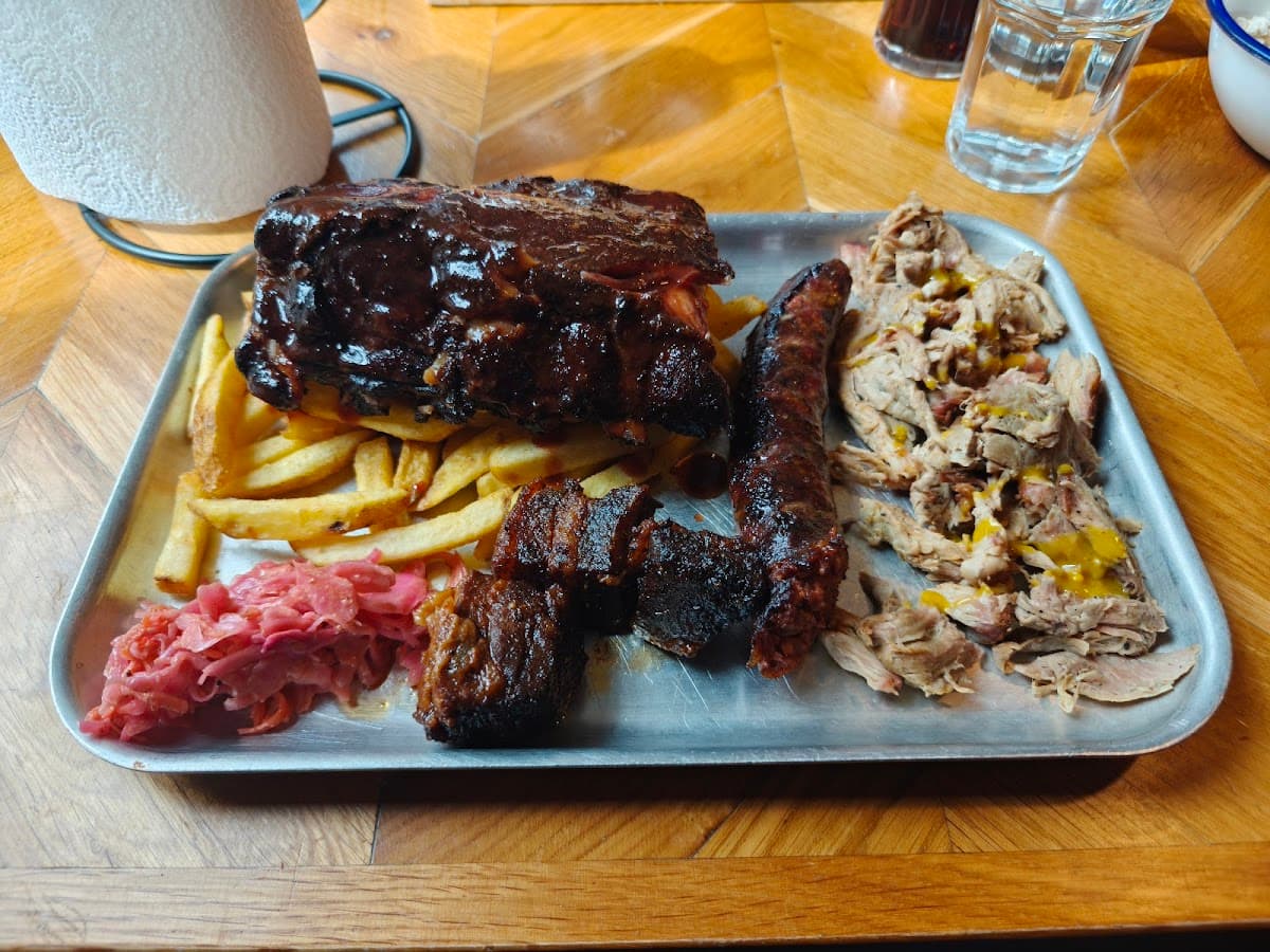 Blue's Smokehouse