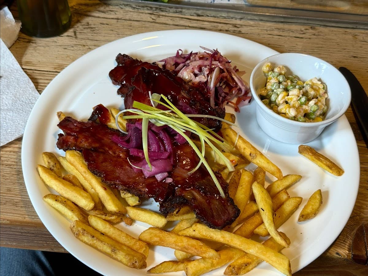 Blue's Smokehouse