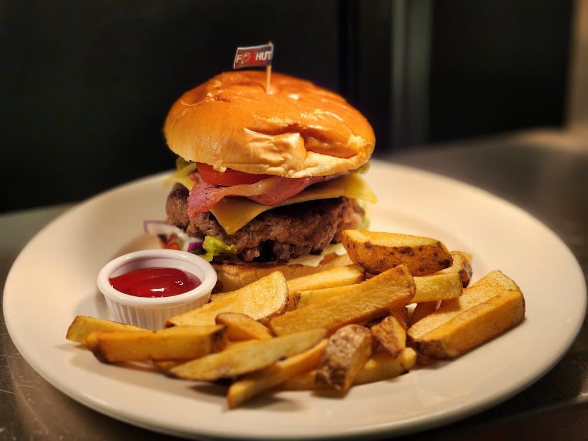 FOXHUT BAR & KITCHEN