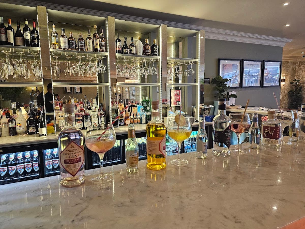 Mumbai Lounge
