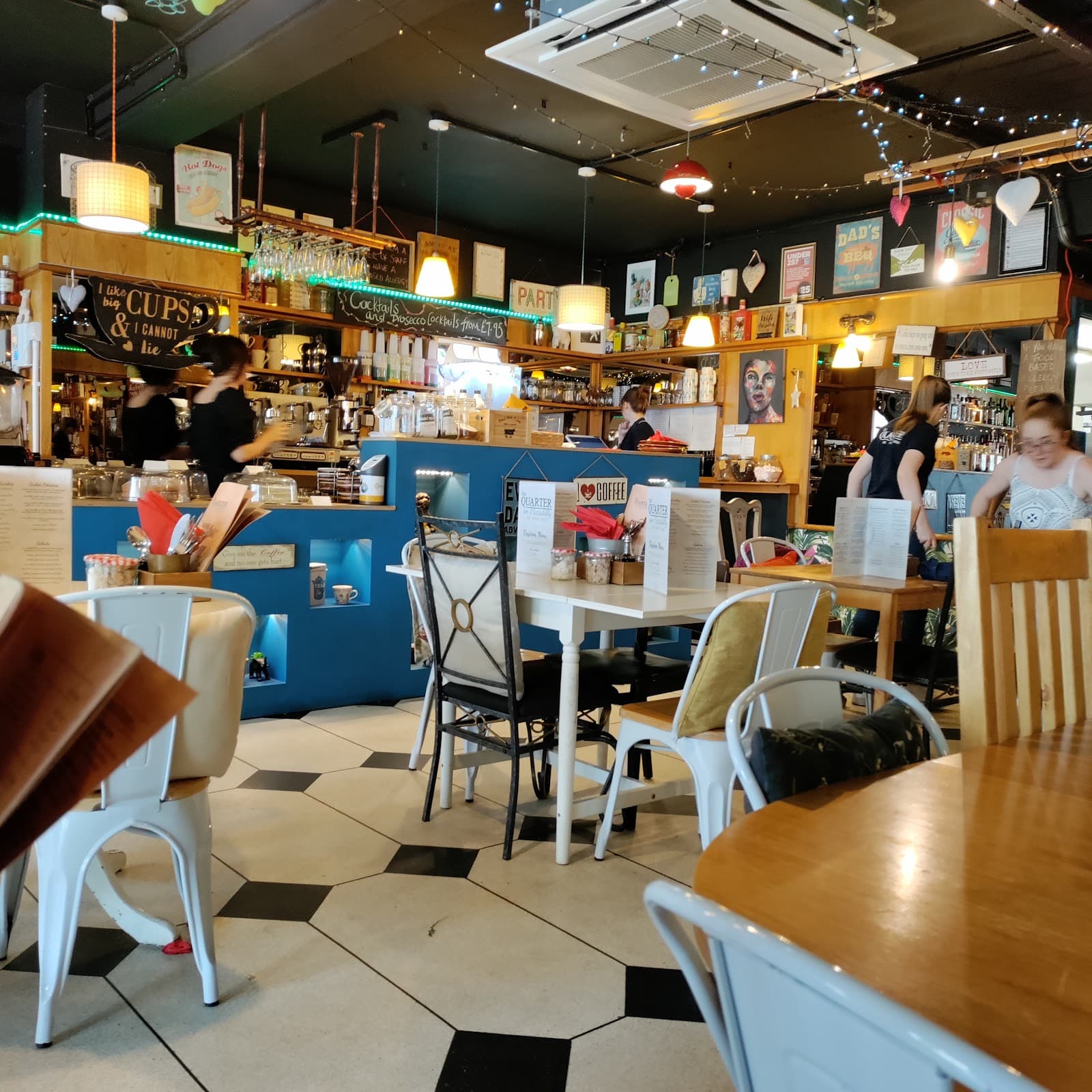 the QUARTER, Piccadilly