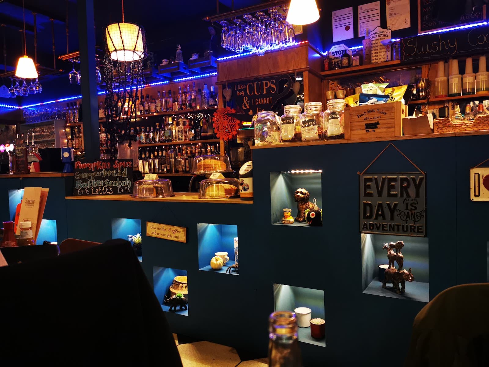 the QUARTER, Piccadilly