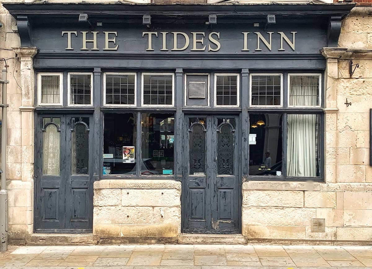 The Tides Inn