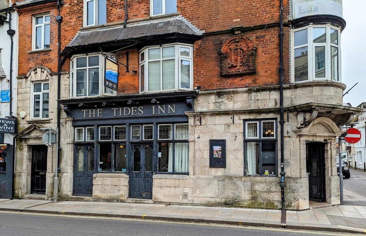 The Tides Inn