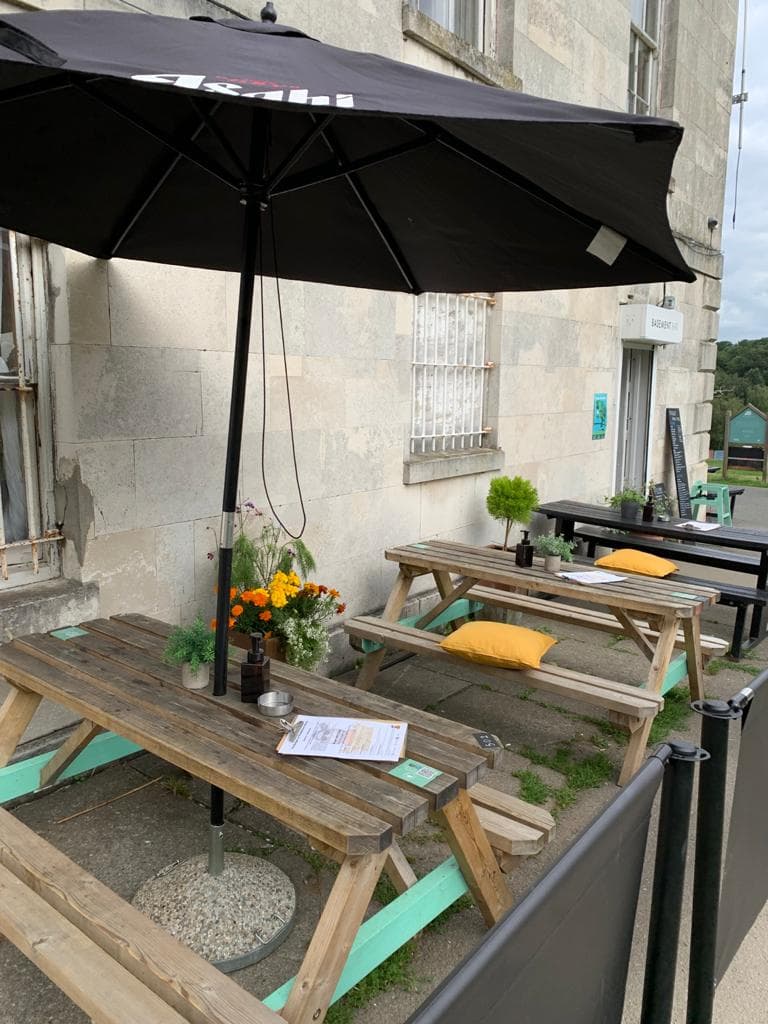 The Mansion Bar & Café