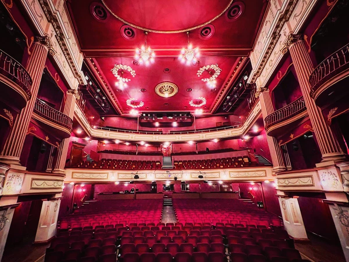 New Theatre