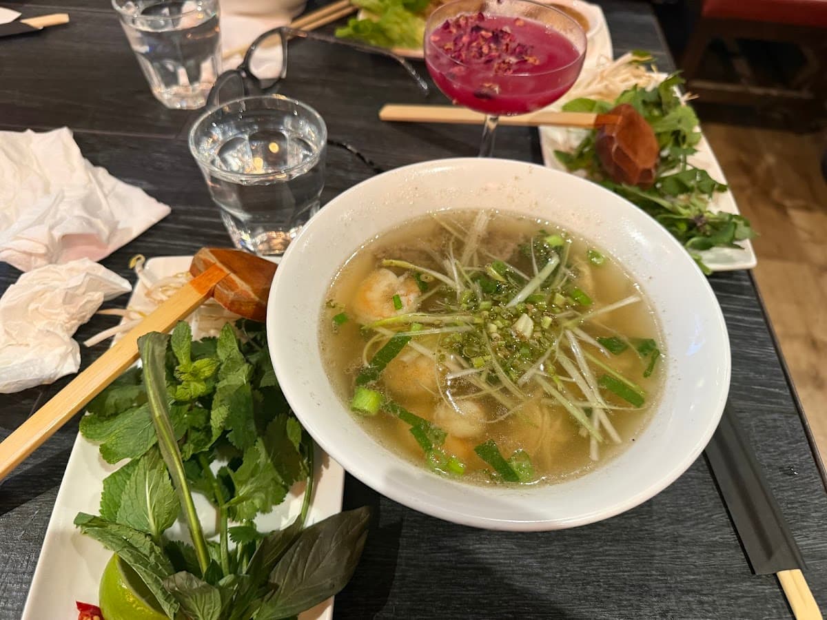 Pho Tunbridge Wells