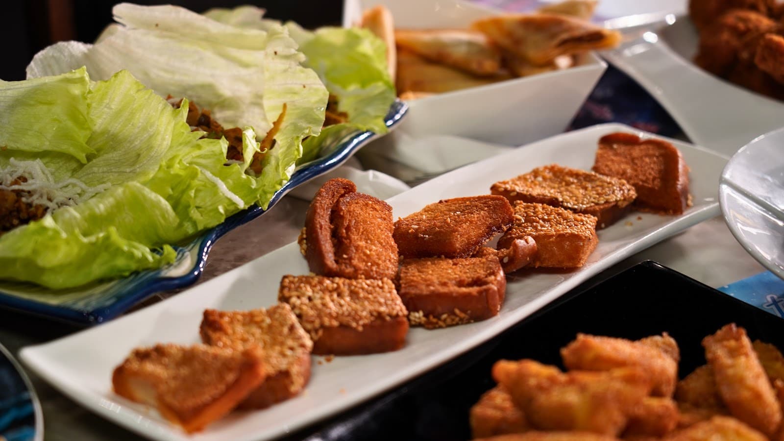 Ming Moon Buffet & Karaoke