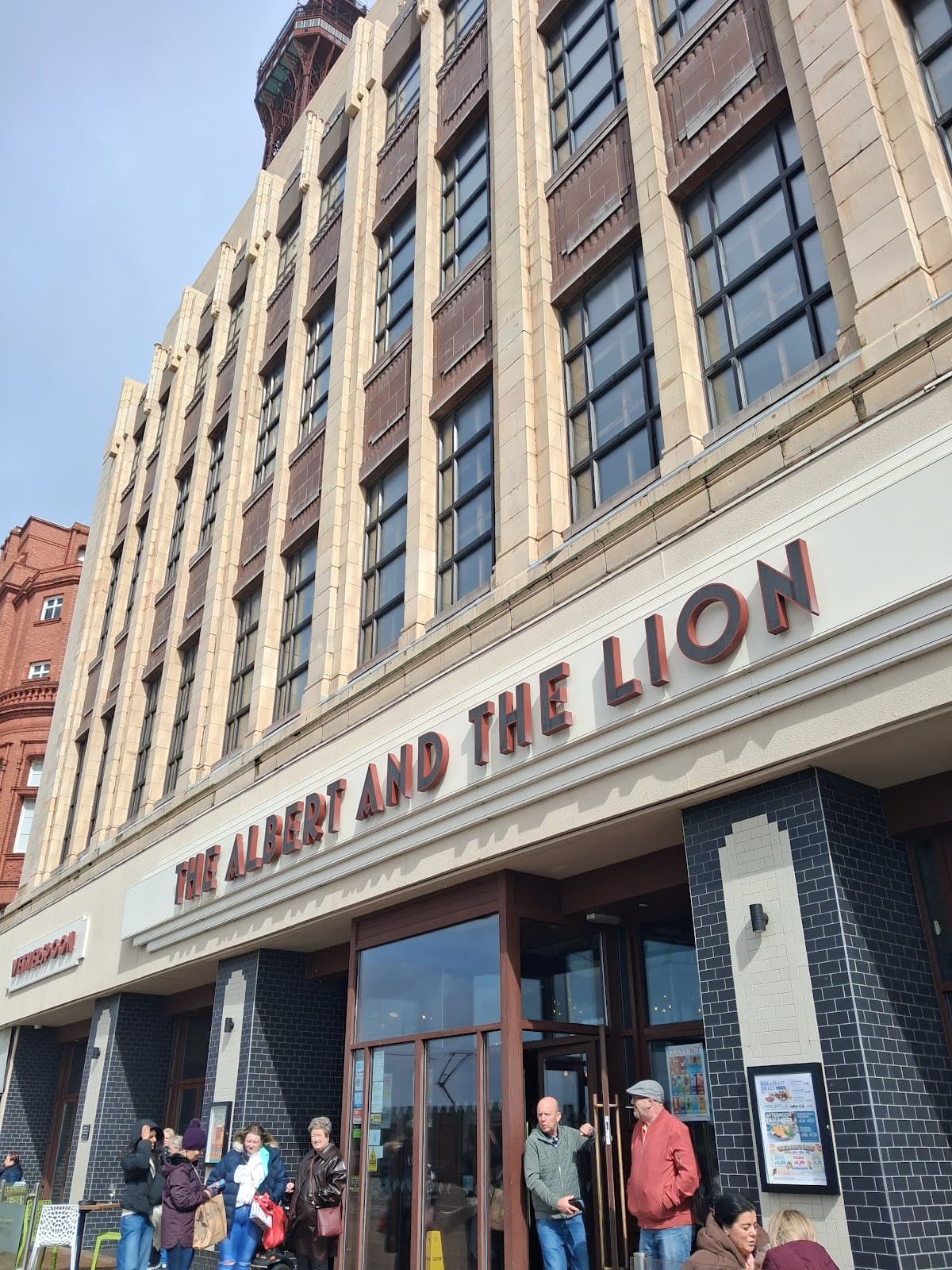 The Albert & The Lion - JD Wetherspoon