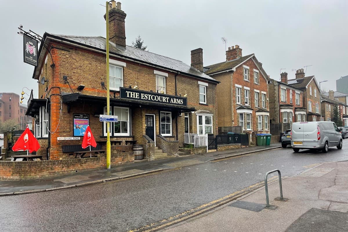 The Estcourt Arms