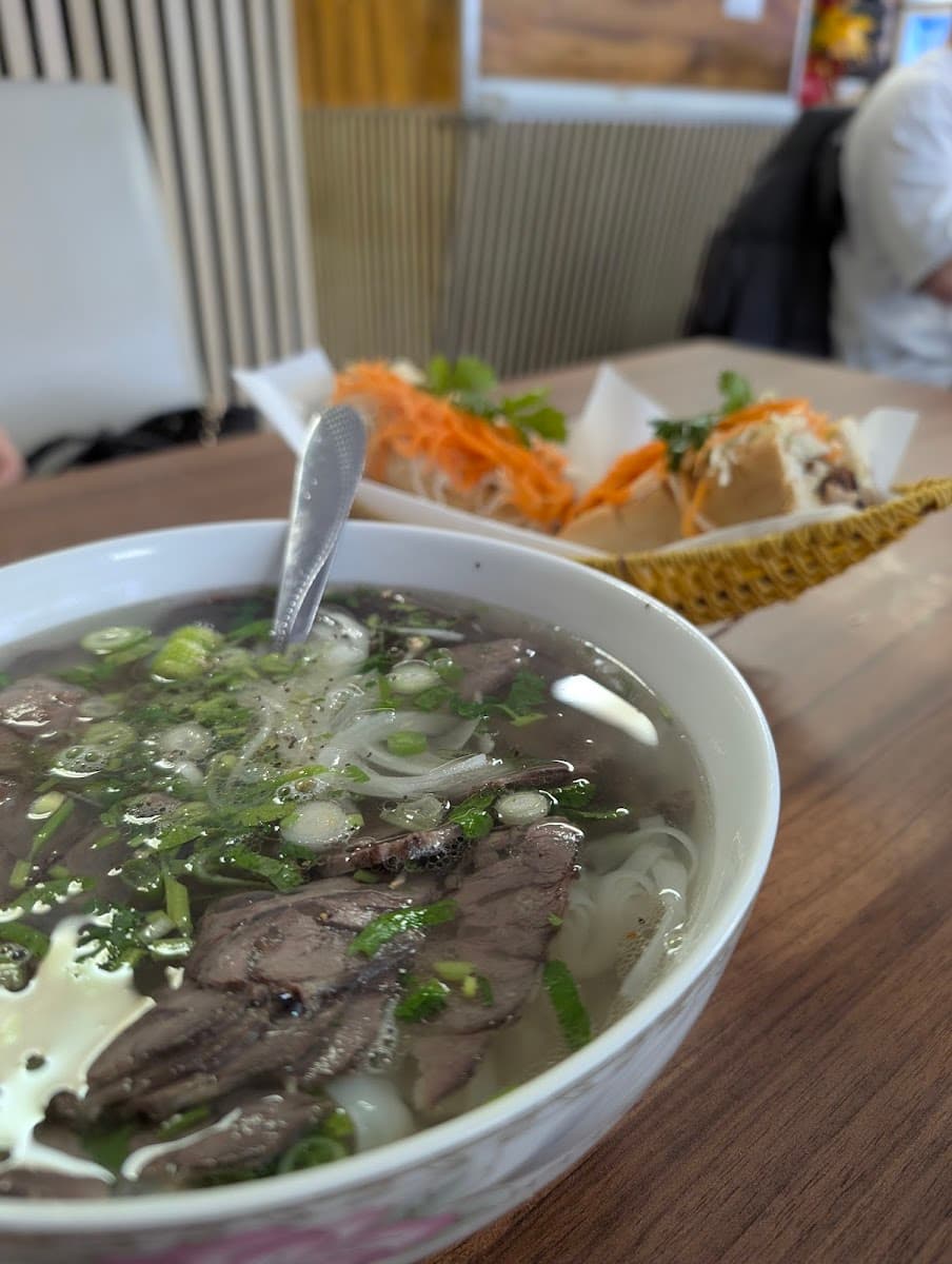 Banh Mi & Tea