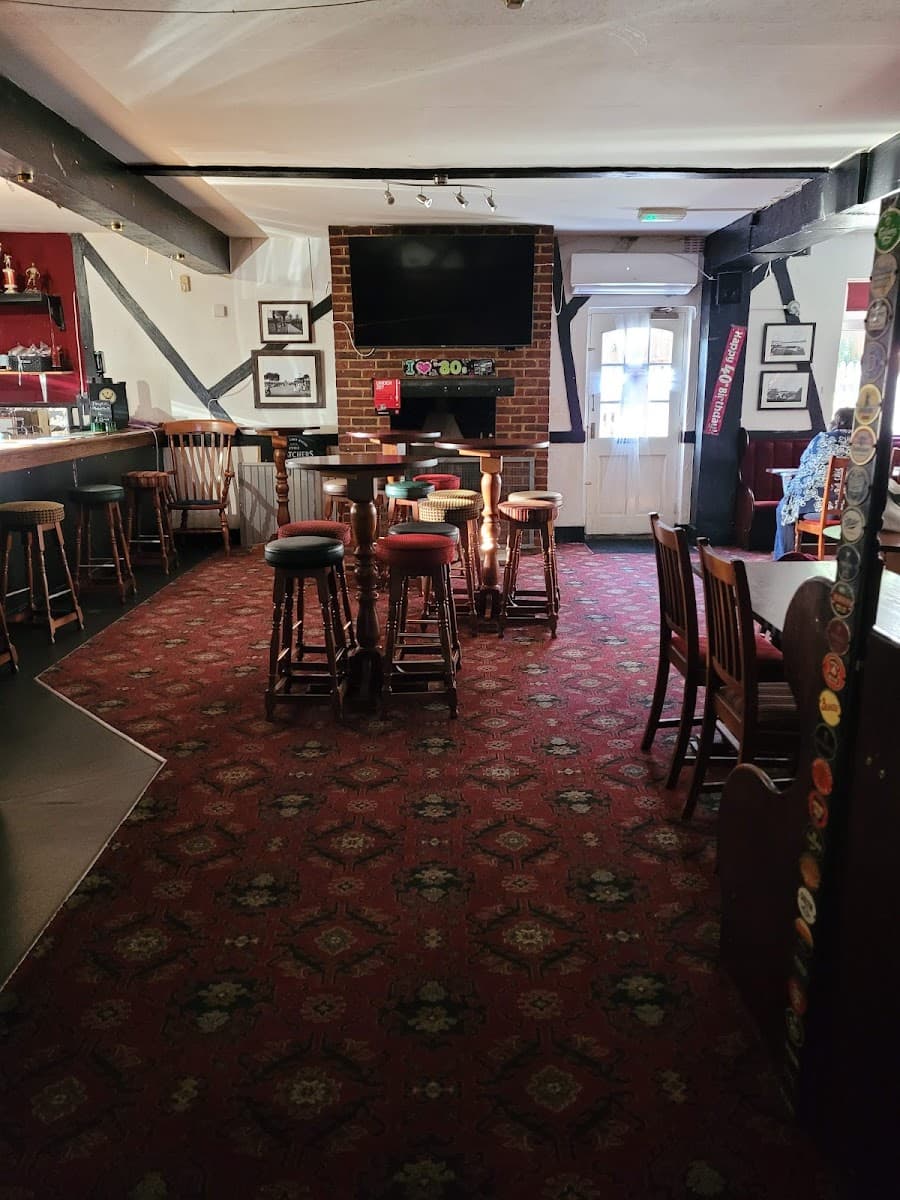 The Plough & Chequers