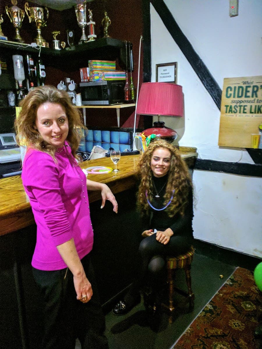 The Plough & Chequers