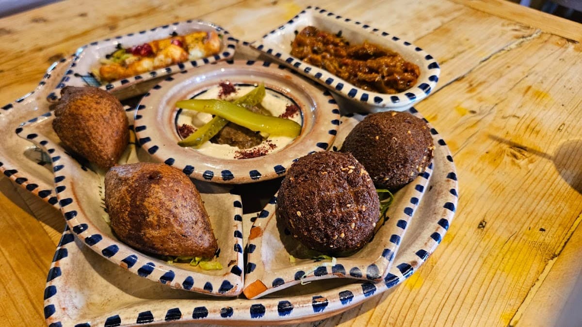 Al Pasha Lounge الباشا