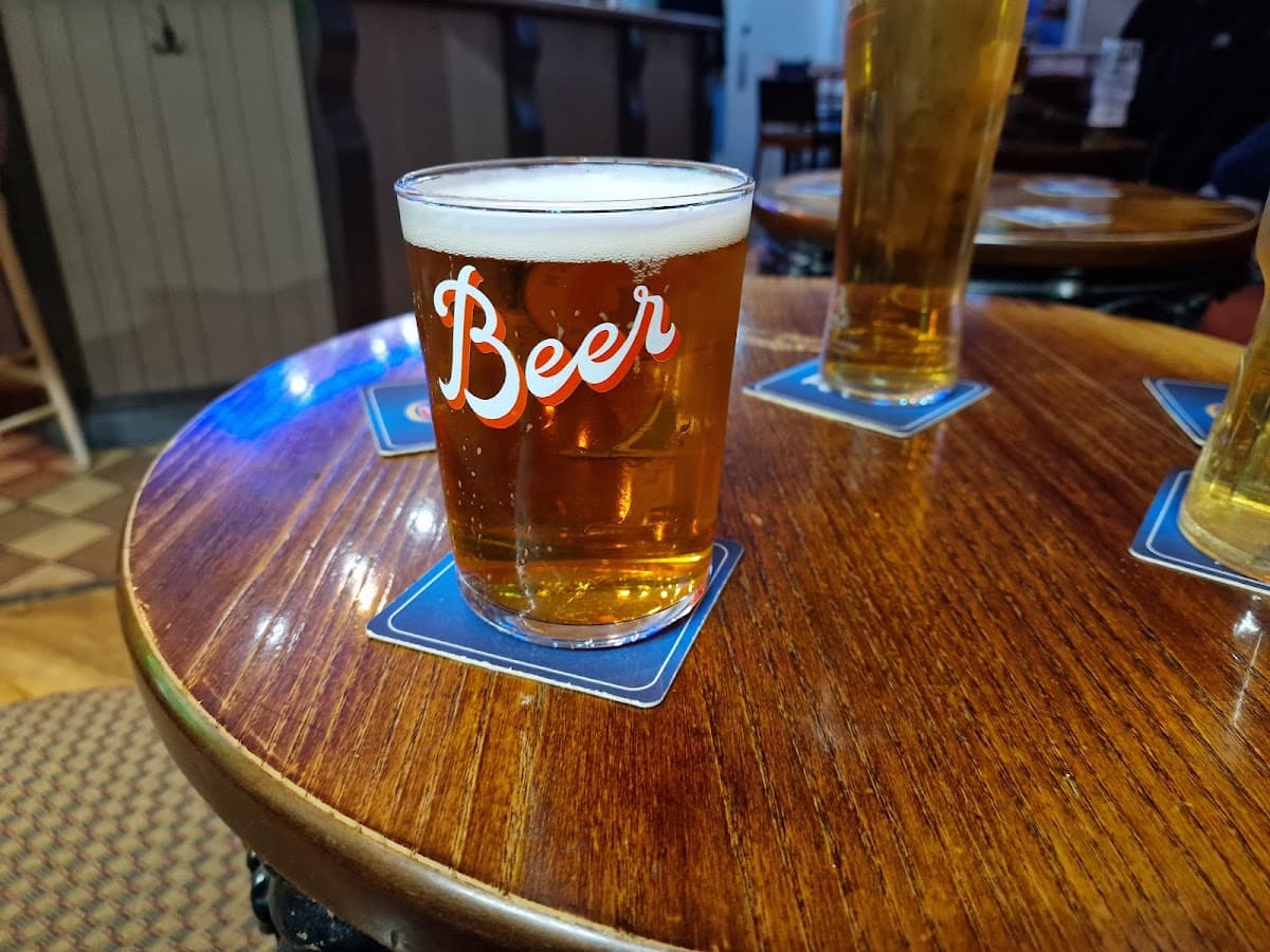 Castle Tavern