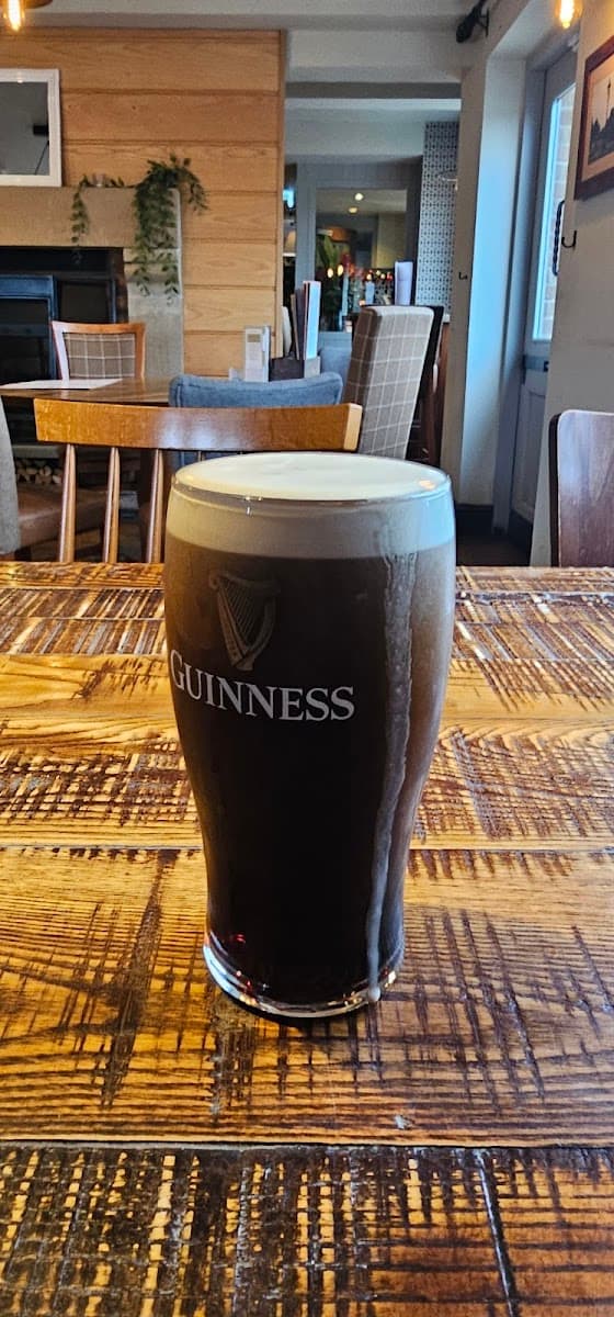 The Rose And Crown