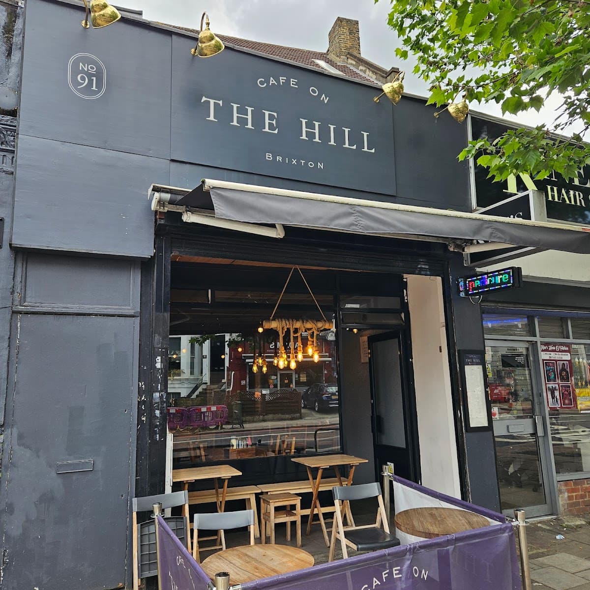 Cafe On The Hill