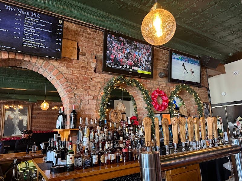 The Main Pub
