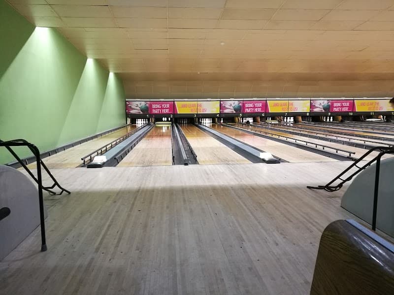 Hollywood Bowl Liverpool Edge Lane