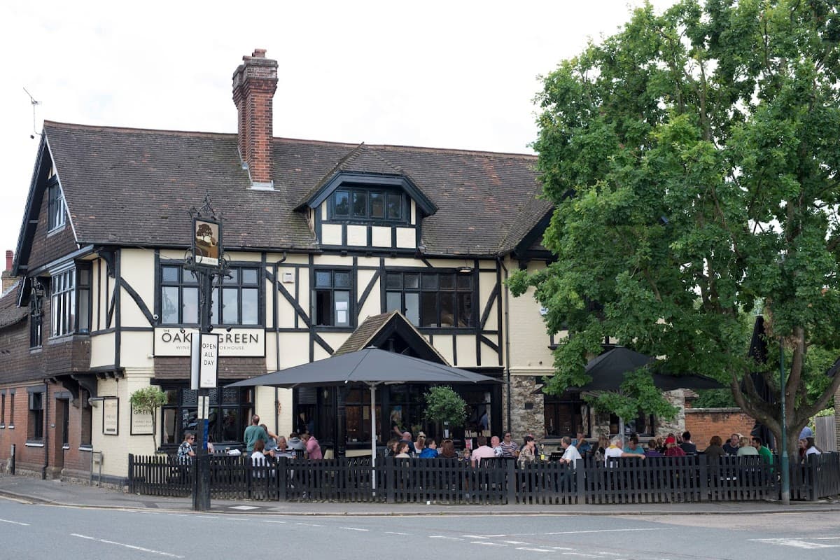 Oak on the Green