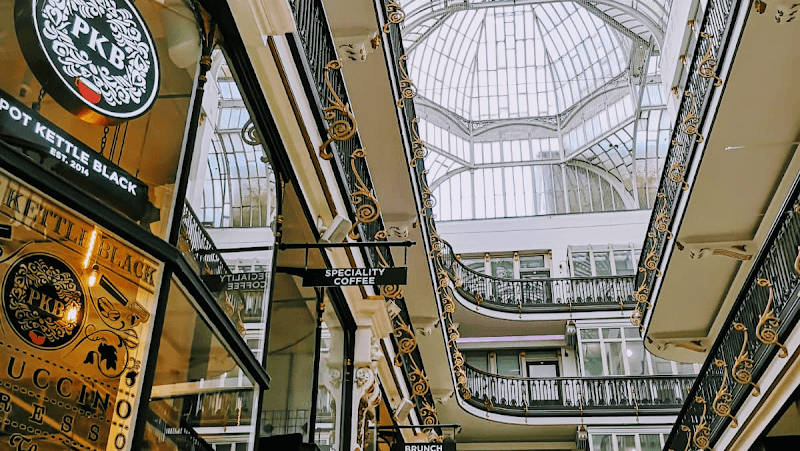 POT KETTLE BLACK Barton Arcade