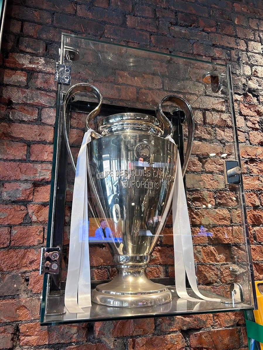 Elevens Bar And Grill