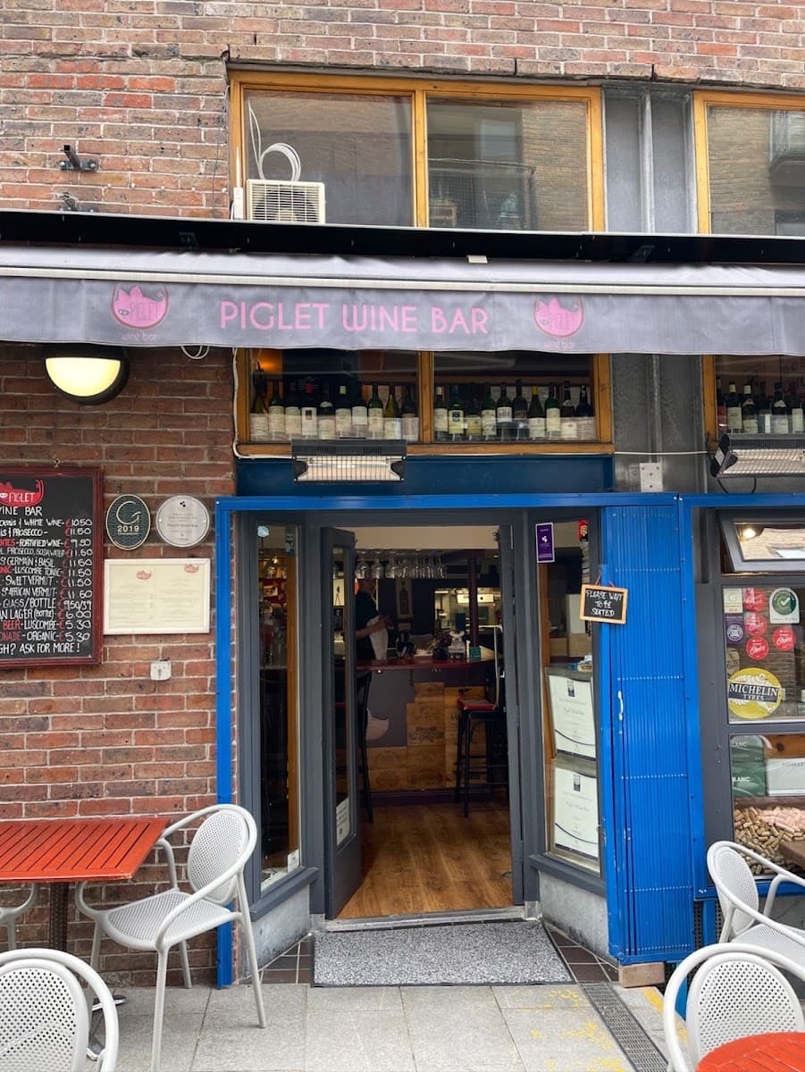 Piglet Wine Bar