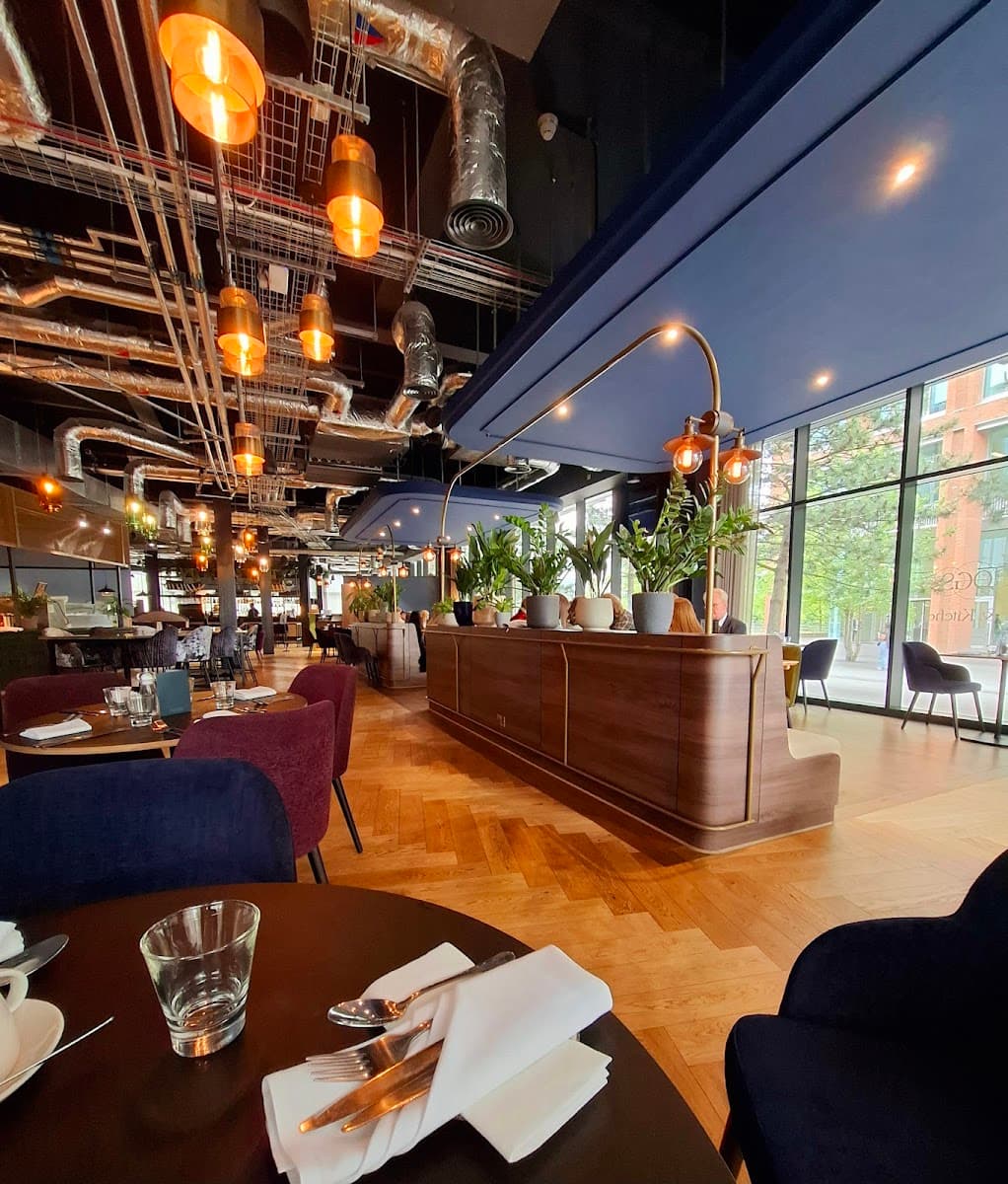 Cogs Bar & Kitchen