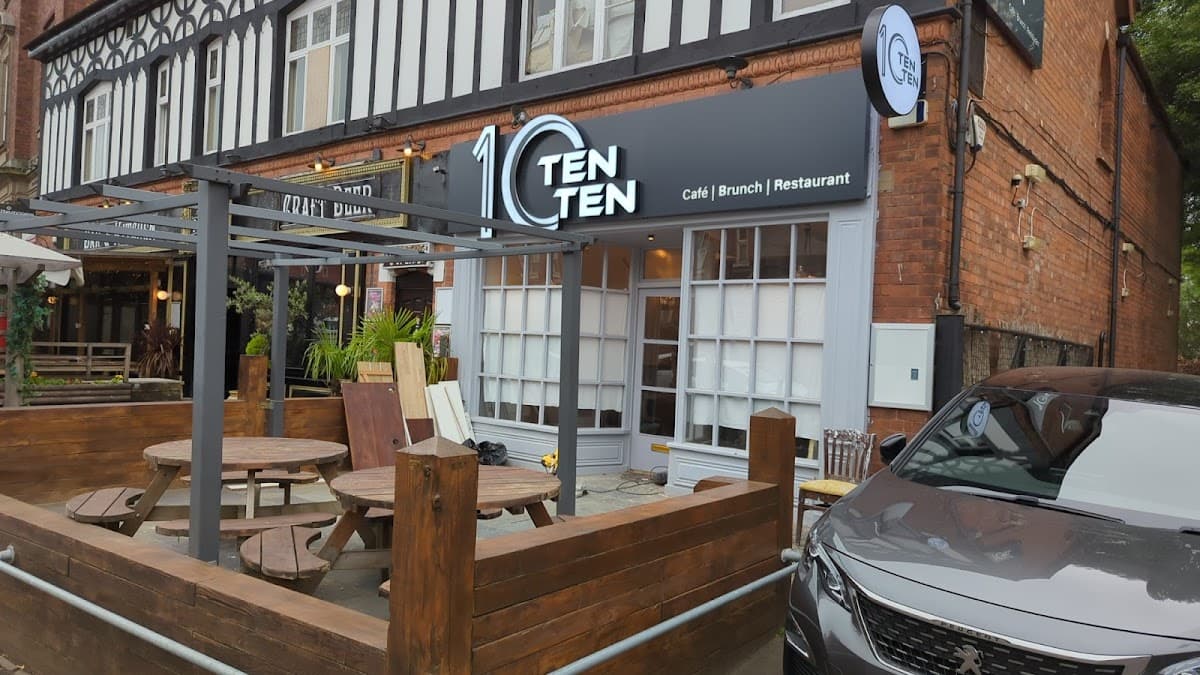 TenTen Café & Restaurant