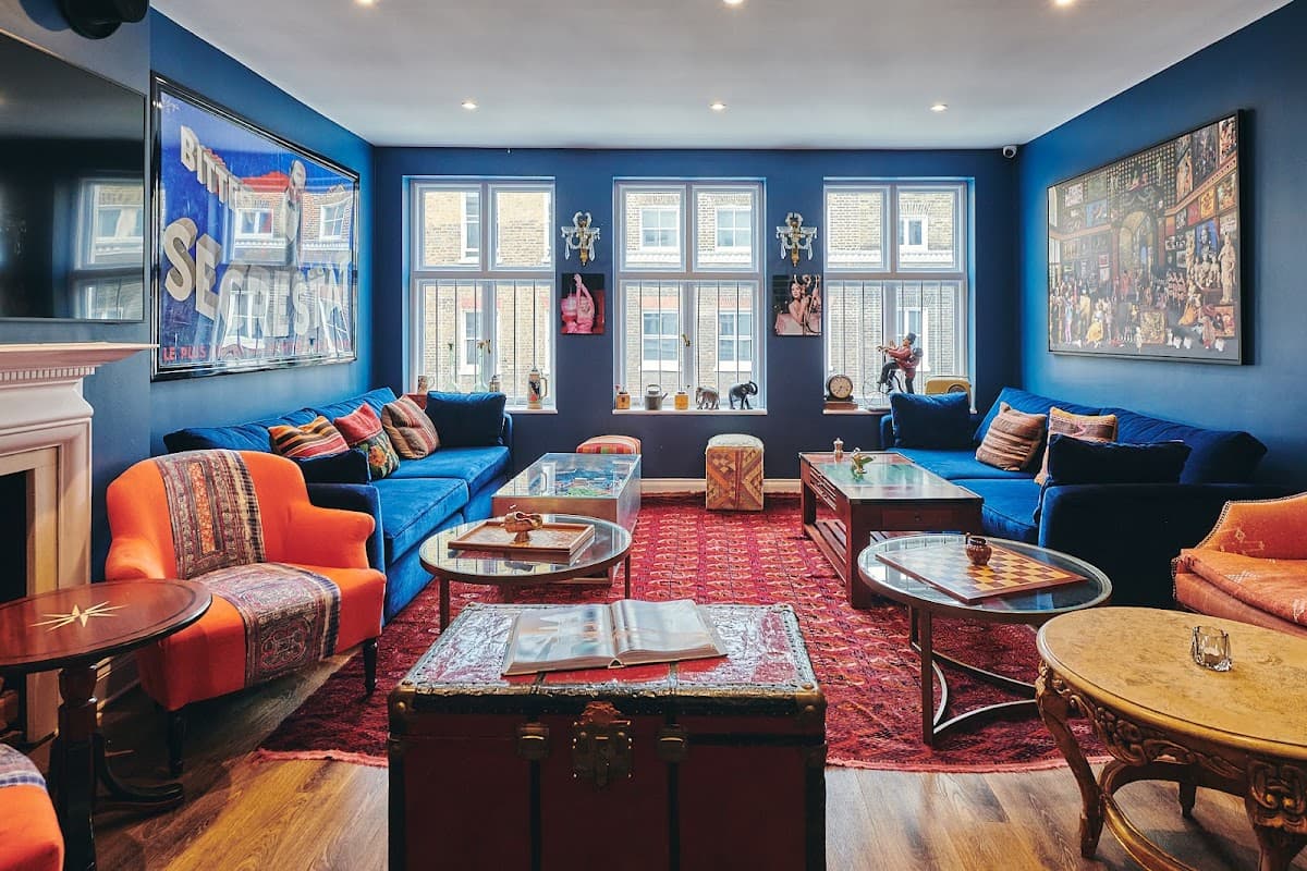 Jak’s Mayfair