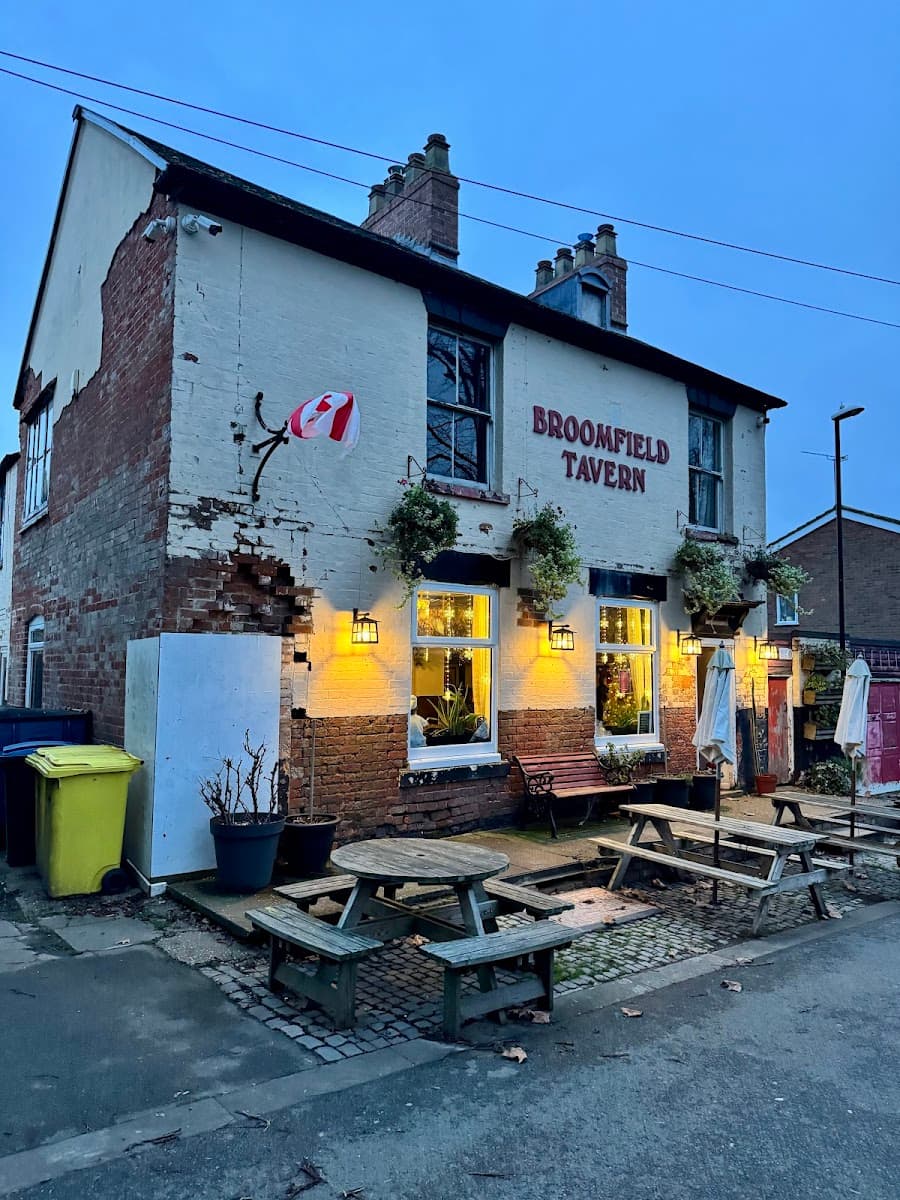 Broomfield Tavern