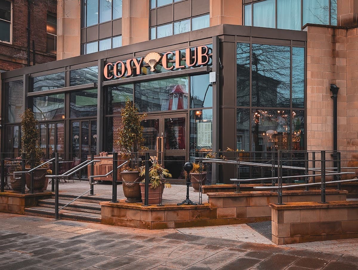 Cosy Club