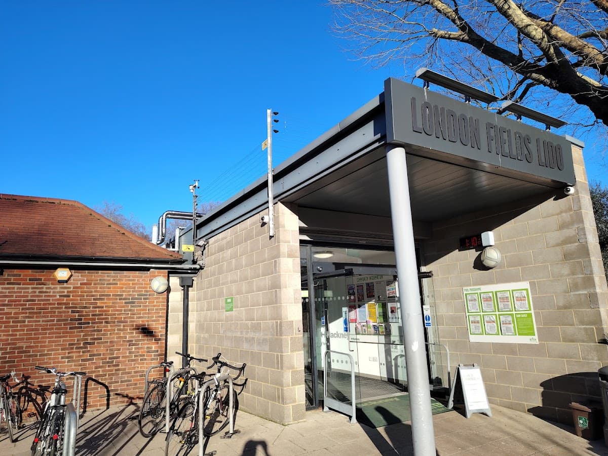 London Fields Lido