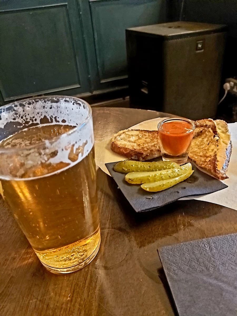 The Dundee Arms