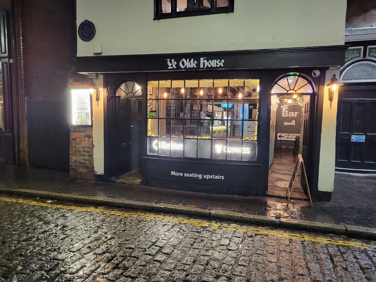 Ye Olde House Hull Old Town