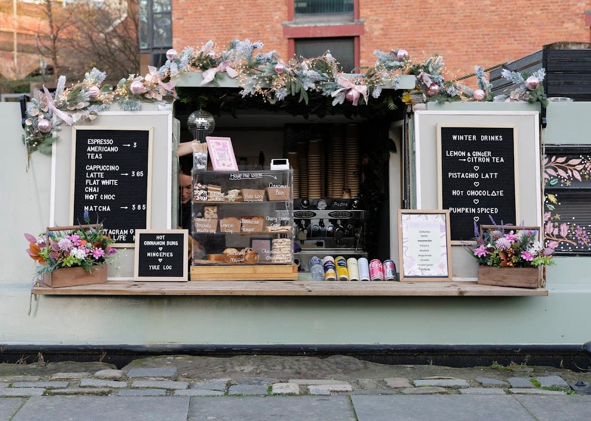 The coffee & cake boat