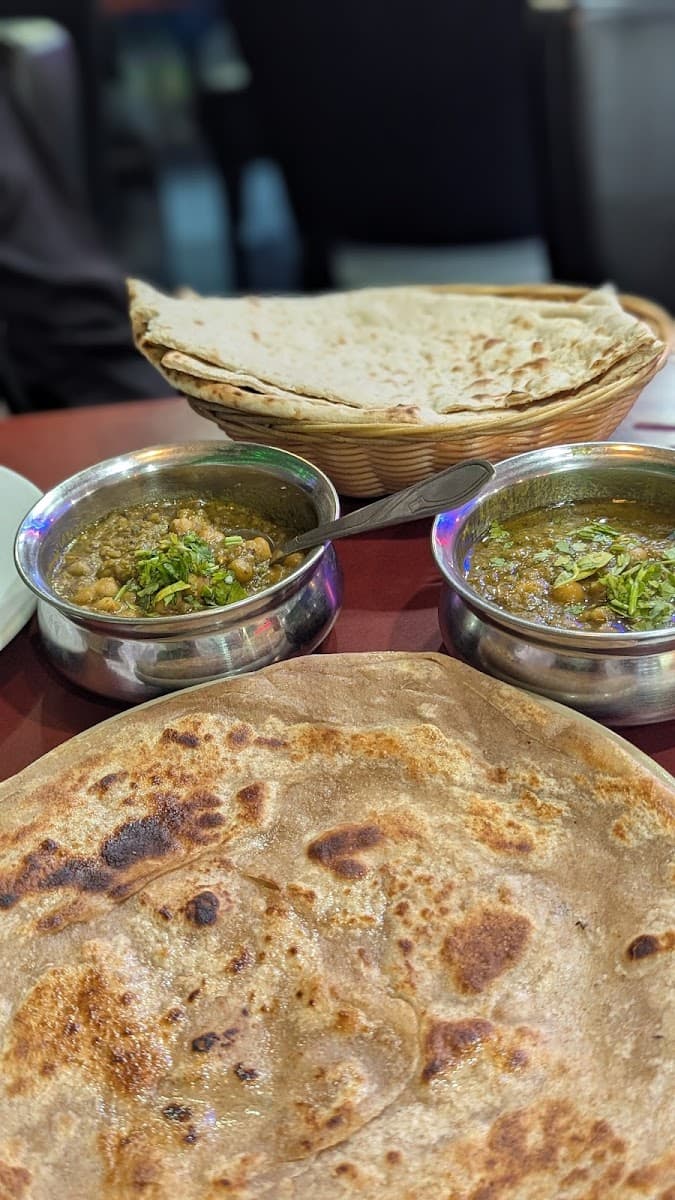 Ali Curry House