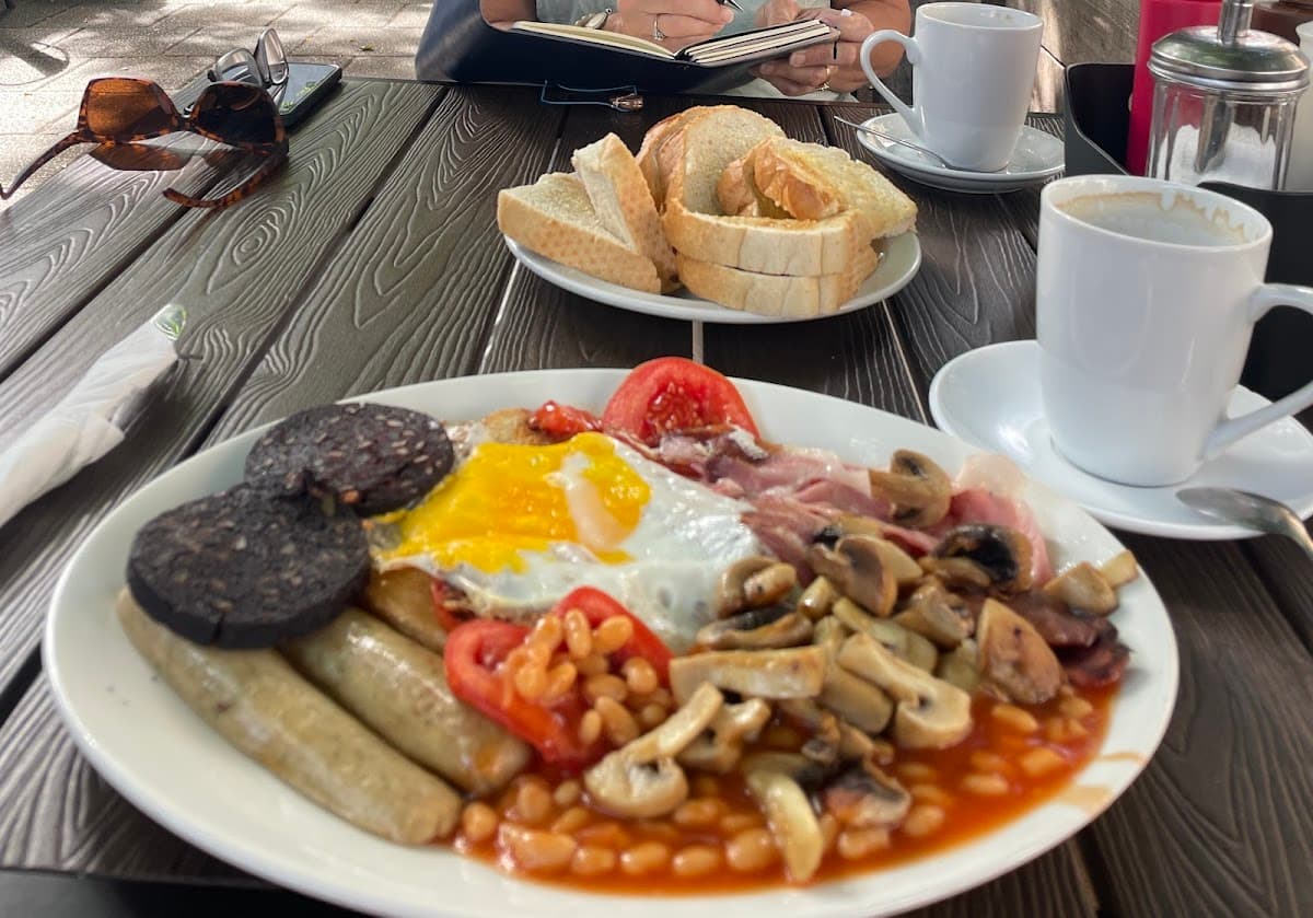Pinner Cafe