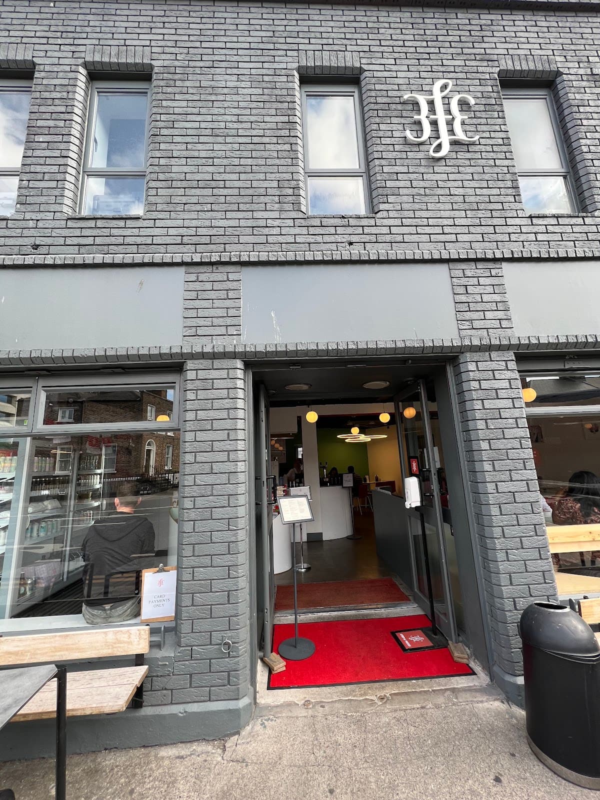 3fe Grand Canal Street