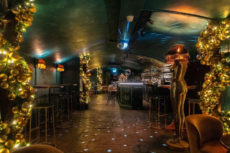 The Granary Club – Underground Cocktail Bar