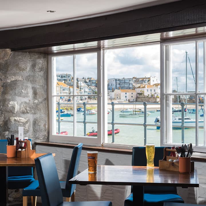 Lifeboat Inn, St Ives