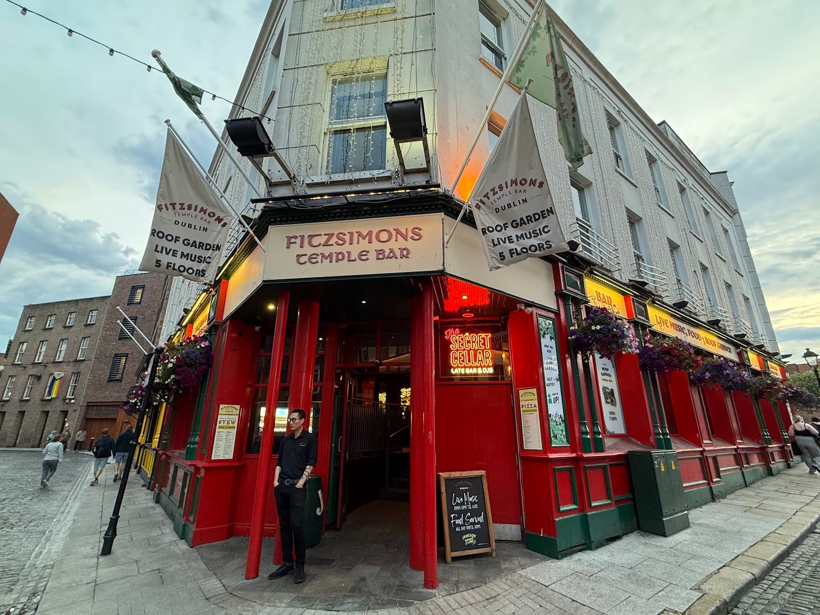 Fitzsimons Temple Bar