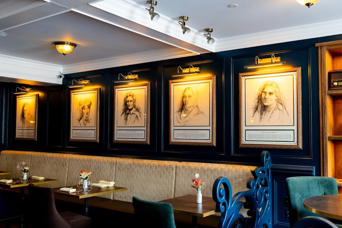 Memsahib's Lounge