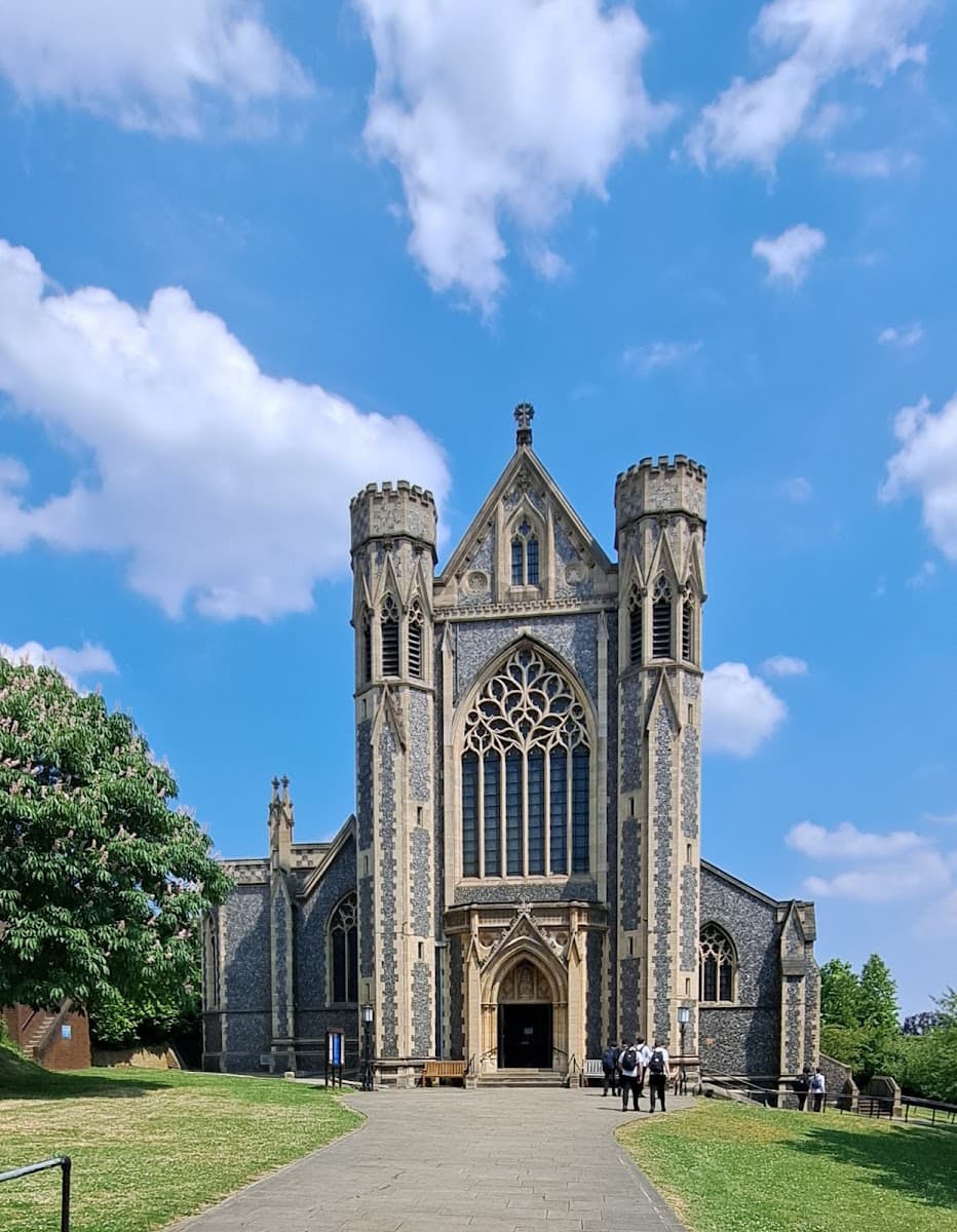 Sacred Heart Church, Wimbledon