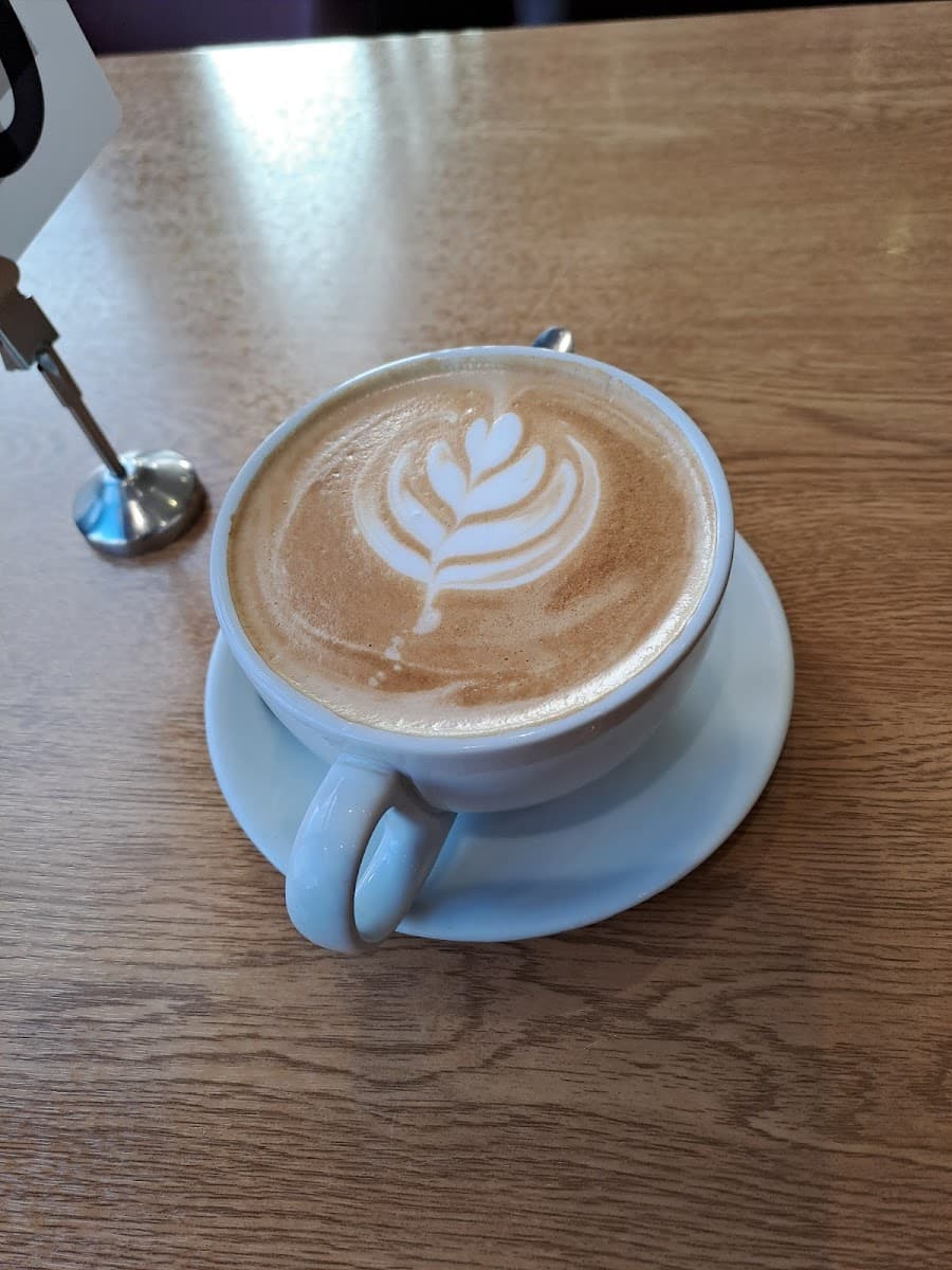Magnolia Cafe & Restaurant