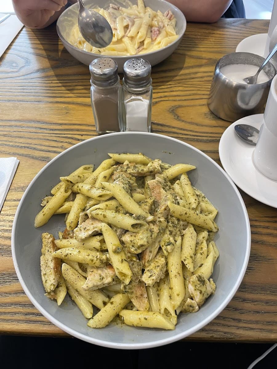 Bella Bar Restaurant