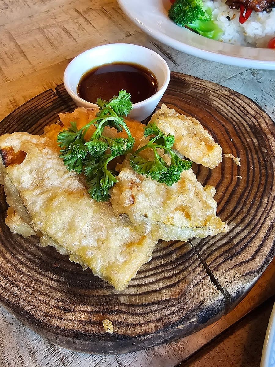 Ugly Bird Asia Grill